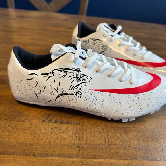 New men’s spike track shoes - Picture 3 of 8